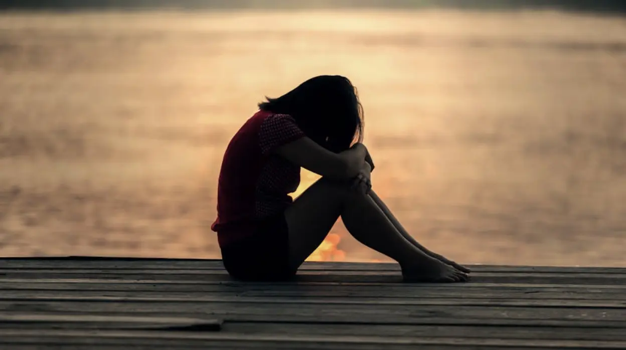 ¿Ansiedad o solo estrés? Aprende a identificar las señales.